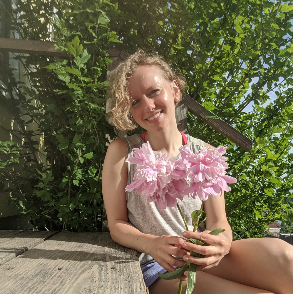 Meet your Posher, Elli